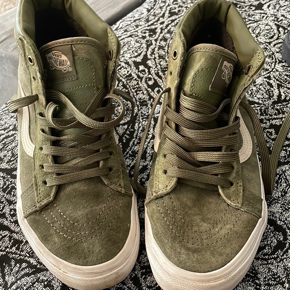 Vans high top scotchgard size 8